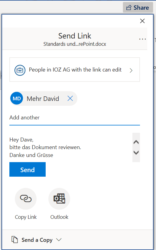 Mit dem Share-Button können Dokumente in Microsoft 365 für das Co-Authoring freigegeben werden. E-Mail-Adresse des Empfängers und optional eine Nachricht dazu eingeben und senden. Die empfangende Person erhält eine Benachrichtigung.